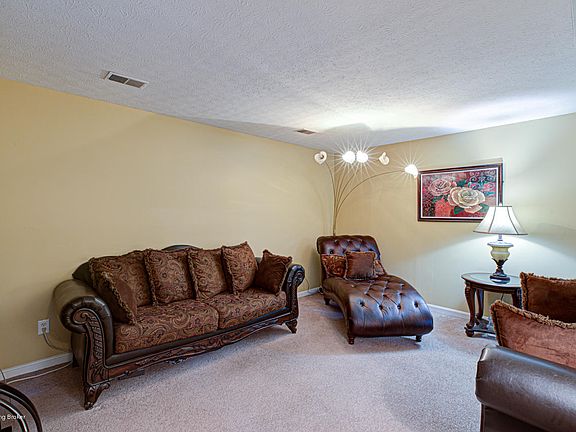 5th image of 5210 Gathwright Dr