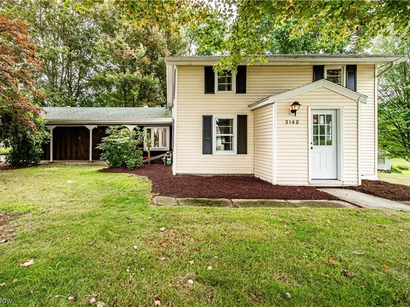 3148 Creek Rd, Kingsville, OH 44048