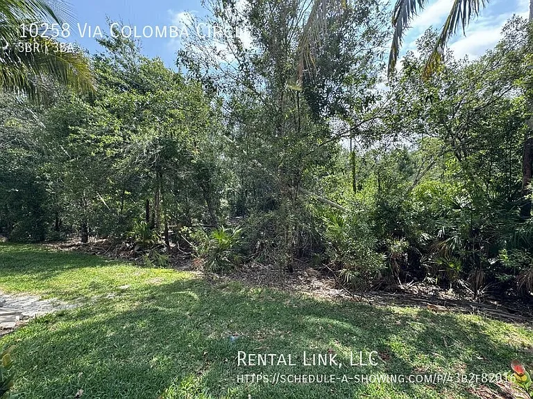 10258 Via Colomba Cir — Photo 41