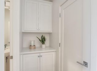 6 Avondale Ave, Redwood City, CA