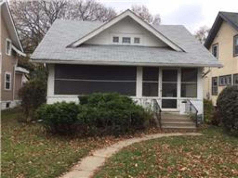 1st image of 3832 Aldrich Ave S