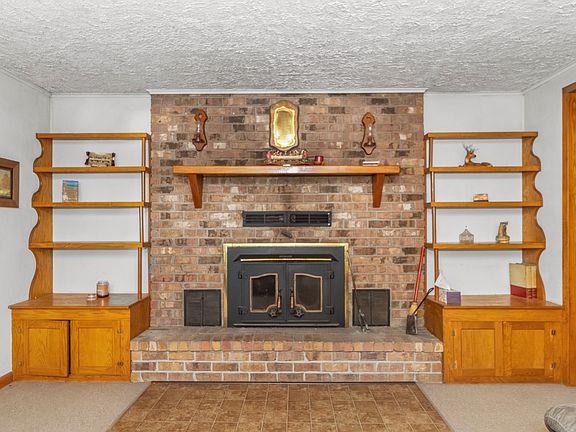 4th image of 804 McInnis Rd