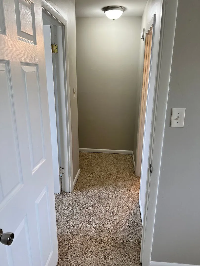 3100 Summit Ave — Photo 4