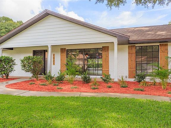 2nd image of 1021 Hollyberry Ct