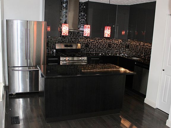 3rd image of 3876 Deer Knoll Dr