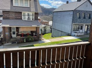 322-324 3rd St, Pitcairn, PA 15140