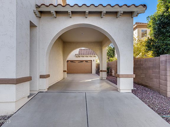 3rd image of 2085 E HULET Place