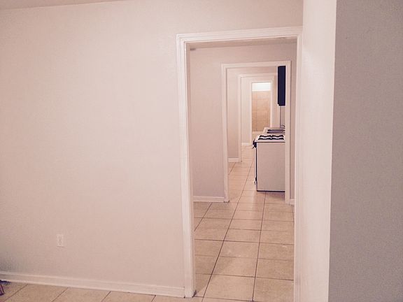 2nd image of 2036 Pauger St