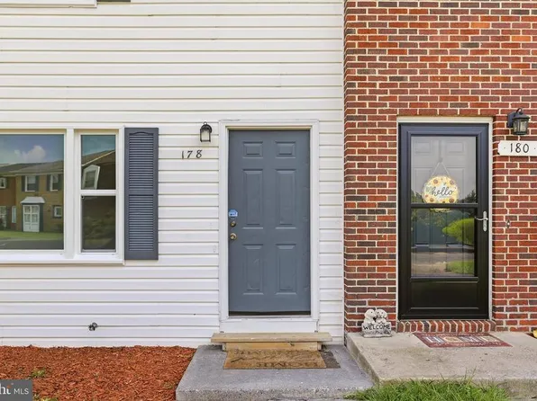 178 Hackberry Dr, Stephens City, VA 22655