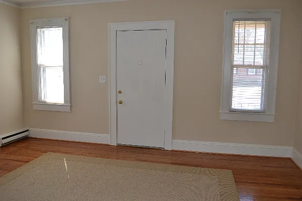 205B E Broad St #205B — Photo 6