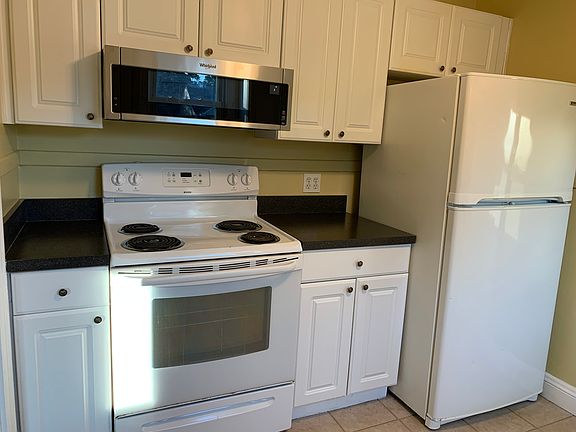 2nd image of 150 Haven Dr