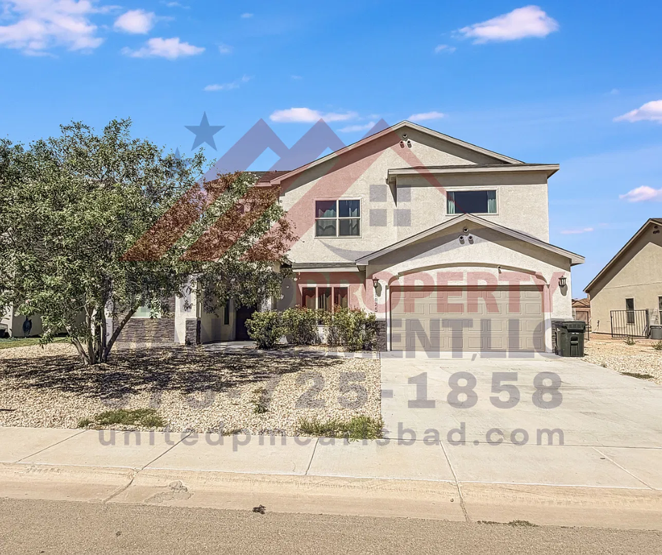 5 bedroom 2.5 bathrooms Fairview Subdivision — Photo 1