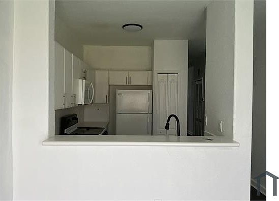 2nd image of 1652 SE 28th St Unit 103