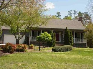 303 Sandy Shores Dr, Townville, SC 29689