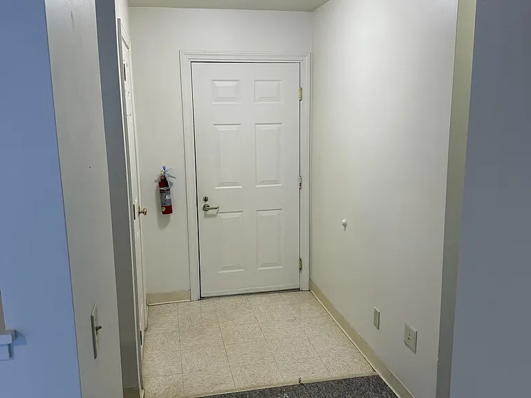 2680 Hartford Ave #104 — Photo 3
