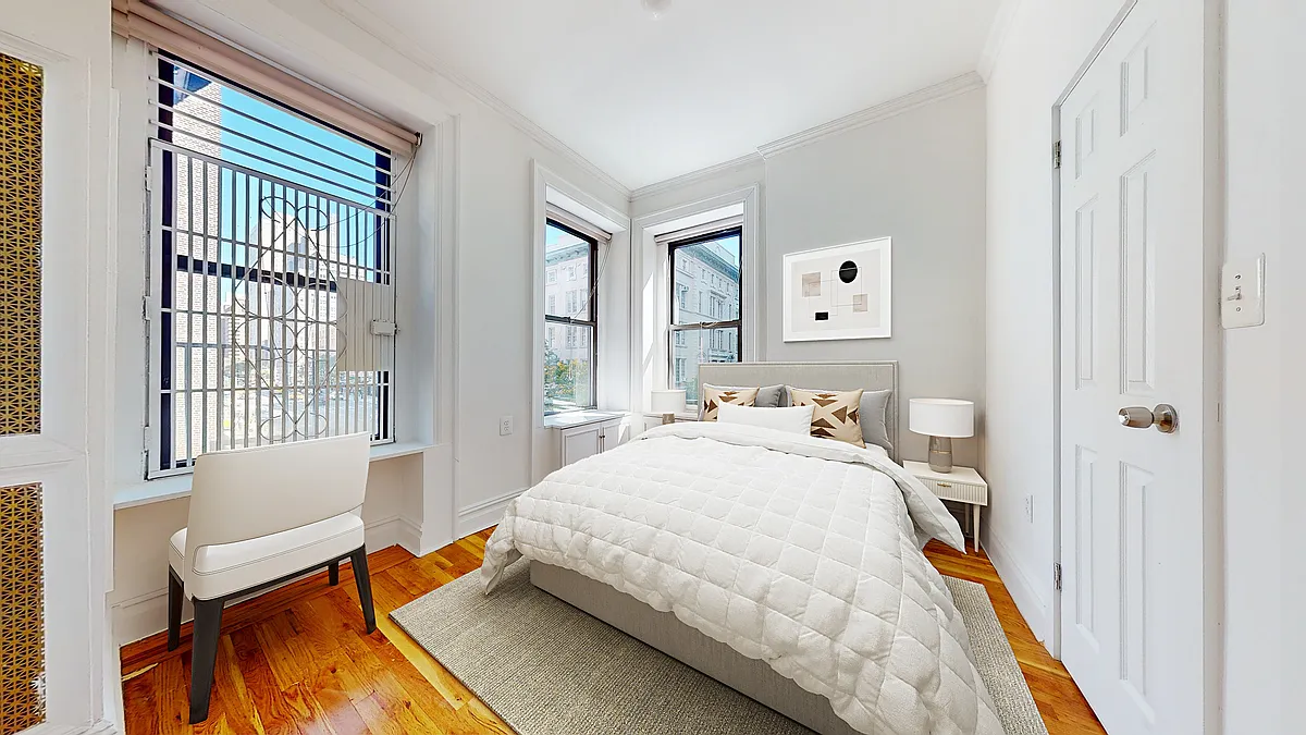Building Photo - 1443 York Ave #3B