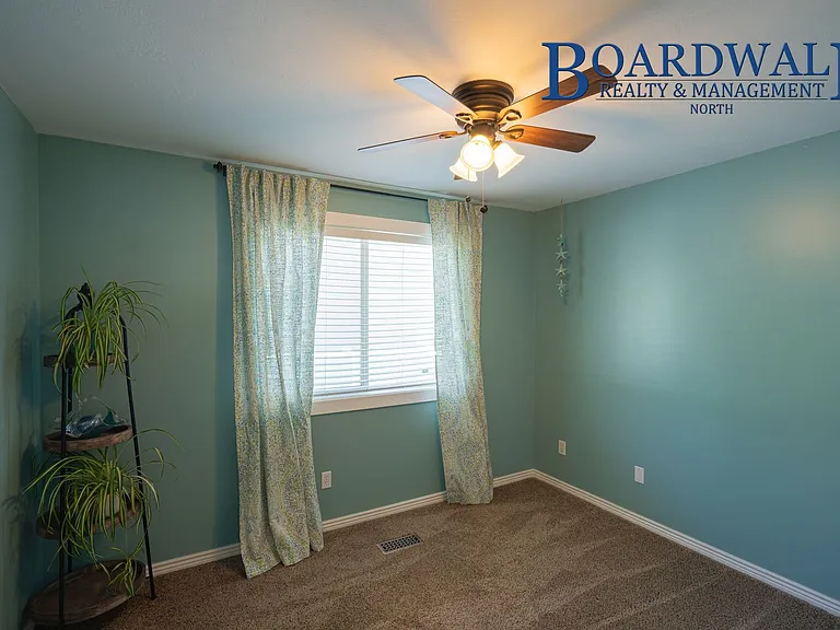 1704 Saint Andrews Dr — Photo 25