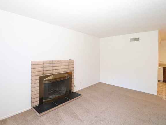 5th image of 1435 Glen Avon Dr