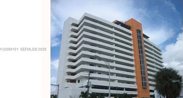 Havana Lofts Condo — Photo 1
