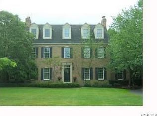 41 Pinewood Ln, Hudson, OH 44236