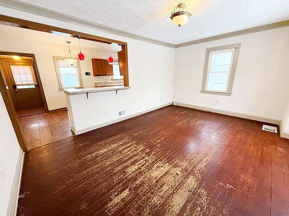 5th image of 1525 E 254th St