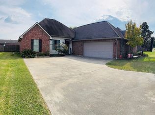 103 Parker Oak Dr, Church Point, LA 70525