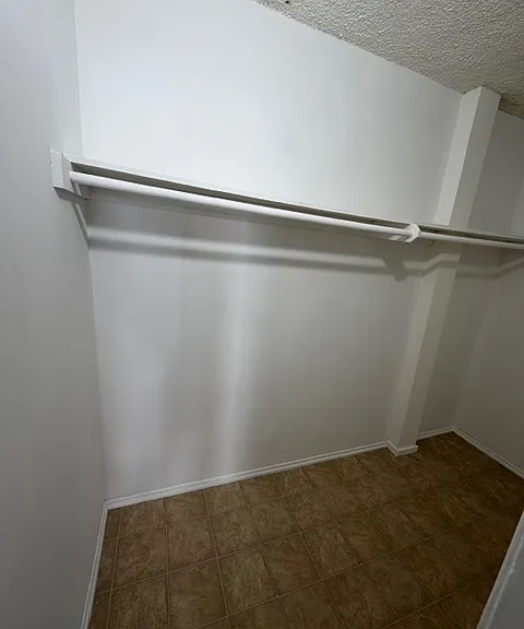 LARGE CLOSET