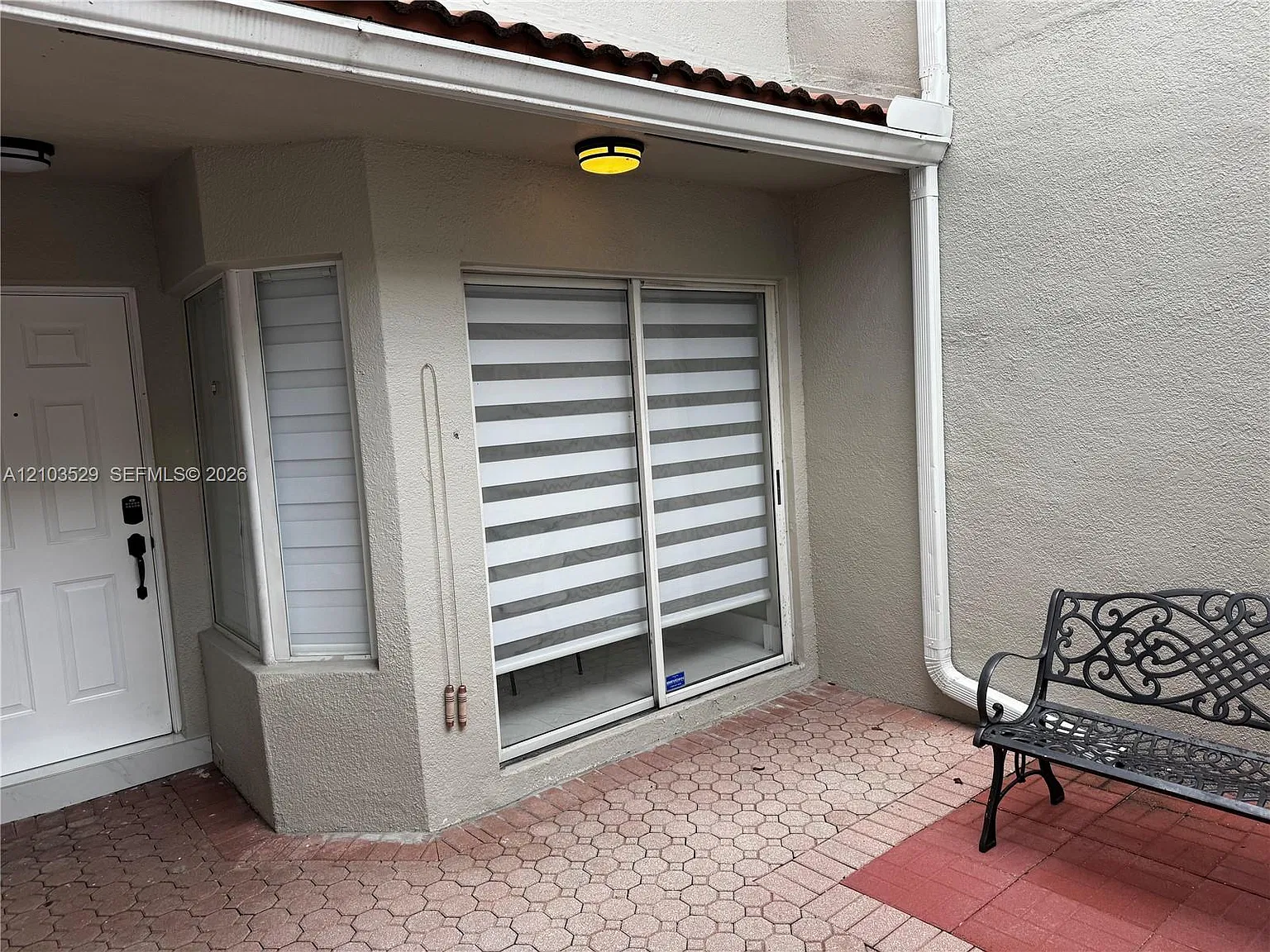 Doral Chase — Photo 3