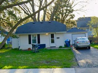 1007 Pearl St, Aurora, IL 60505