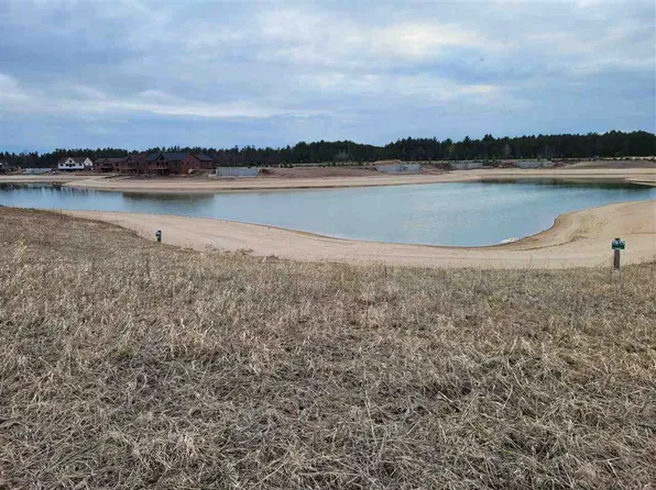 W5800 Brook Trout Ct, New Lisbon, WI 53950