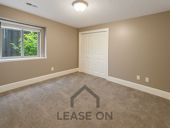 3rd image of 7453 E Summerside Pl