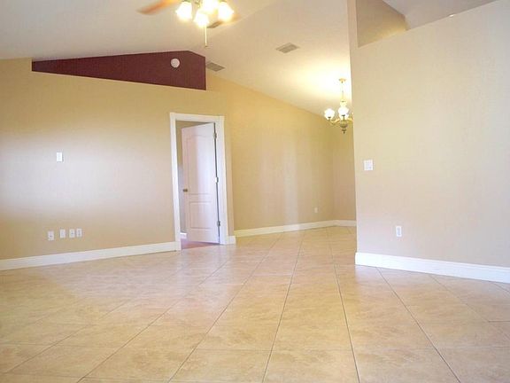 2nd image of 6140 SE 126th St
