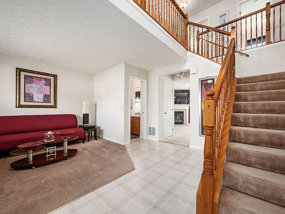 4th image of 9019 Kingsley Dr