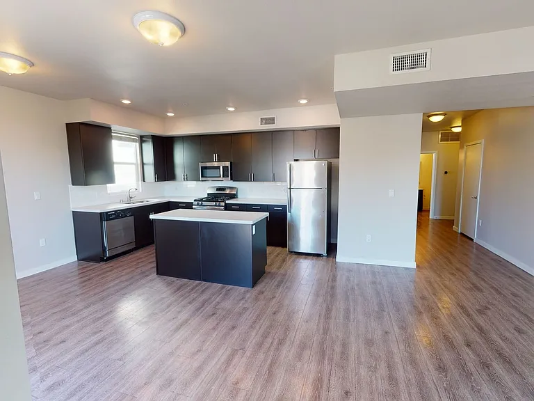 The Curson — Photo 8
