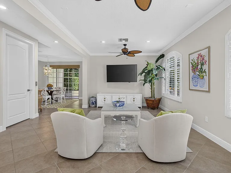 222 Tresana Blvd #44 — Photo 14
