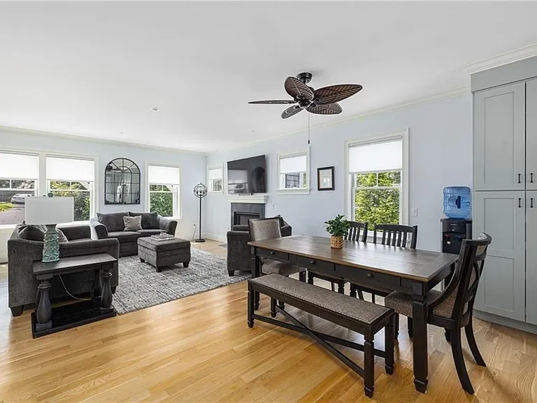 3 Oak St — Photo 21