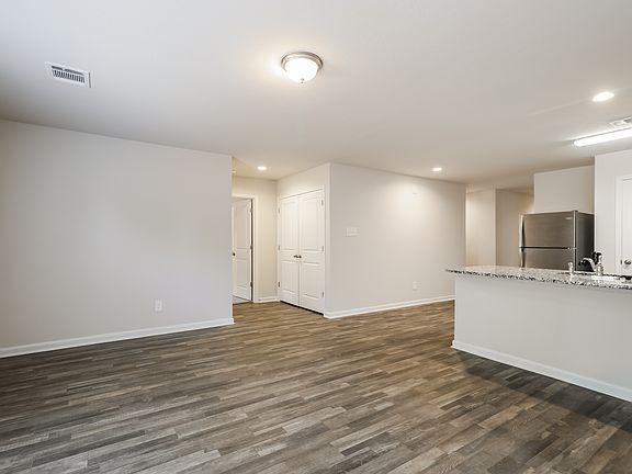 5th image of 14195 Green Wing Cir