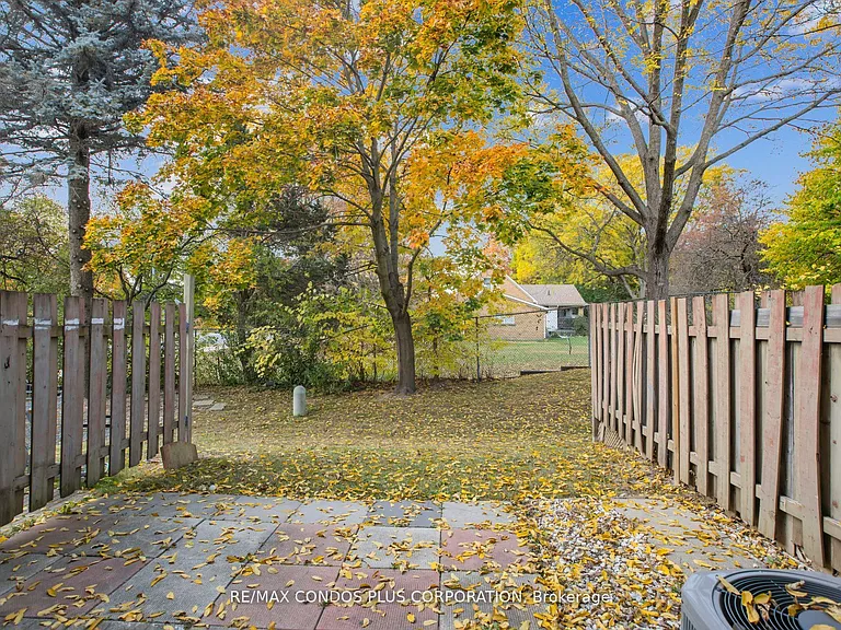 294 Fergus Ave #2 — Photo 13