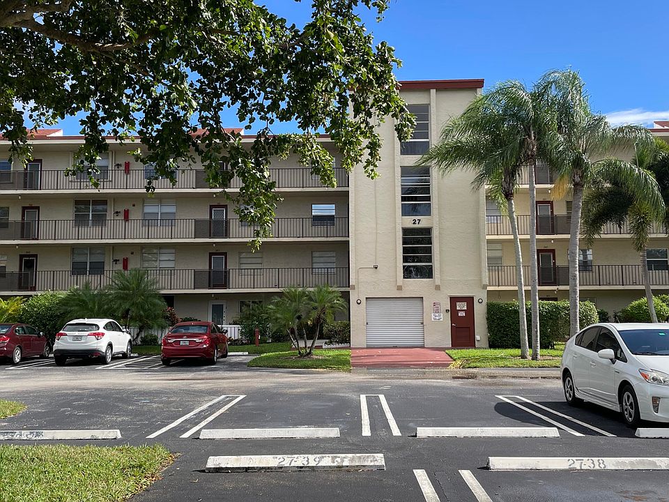 1st image of 27 Abbey Lane #102