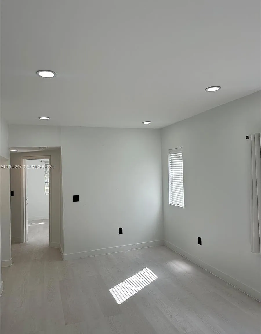 River Point Condo — Photo 3