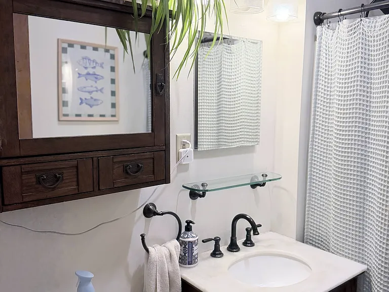 931 Jenifer St #2 — Photo 15