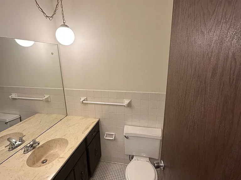 9400 Old Cedar Ave S #213 — Photo 10