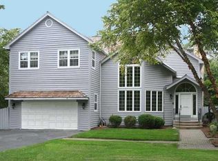 313 Radcliffe Way, Hinsdale, IL 60521