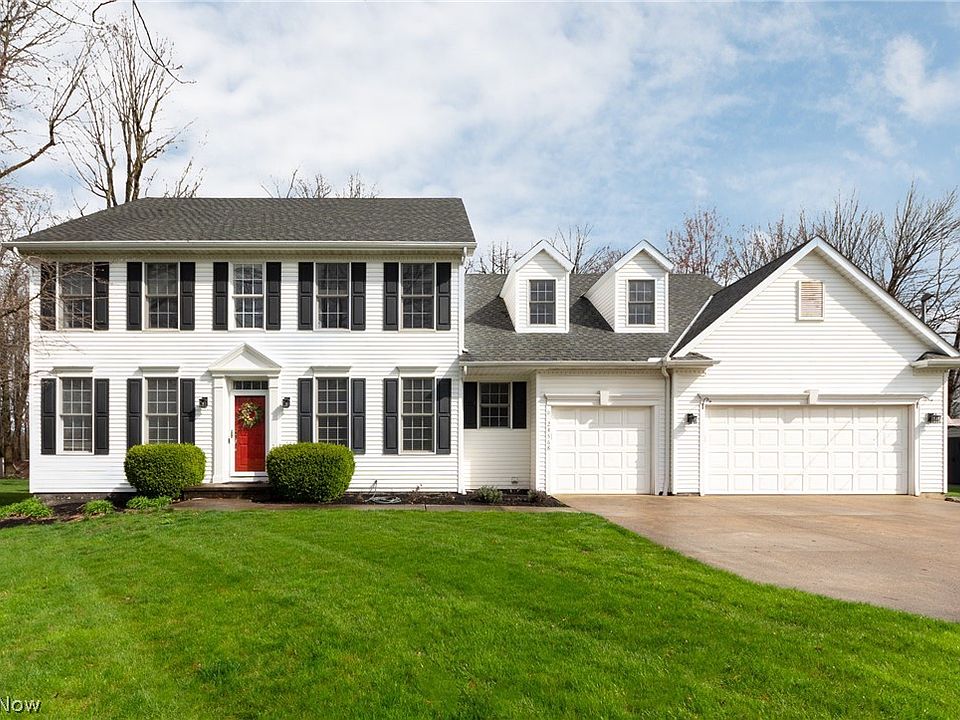 1st image of 24568 Briarwood Dr