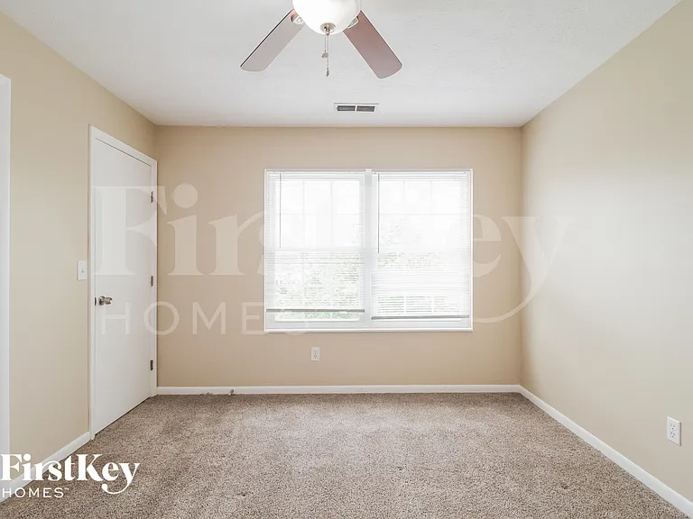 15 Mallard Dr — Photo 11