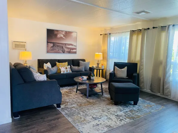 313 Stacey Way, Napa, CA 94558