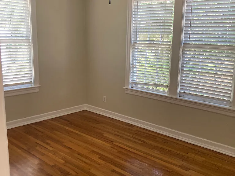 2751 Oak St — Photo 19