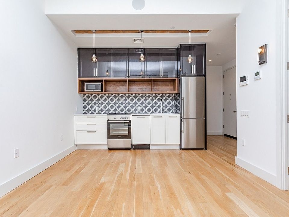 1st image of 41-21 28th St #3D