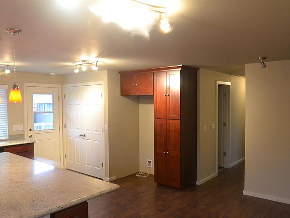 5th image of 5408 90th St NE