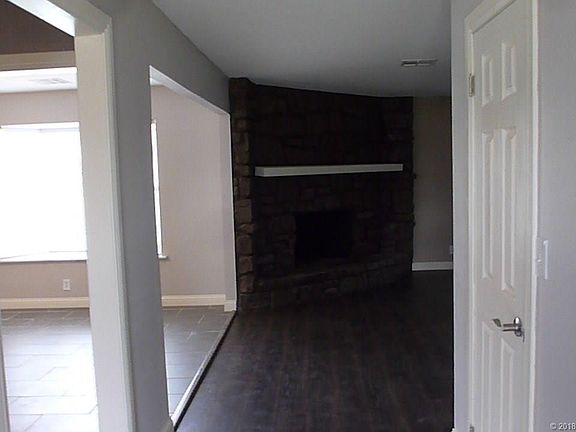 4th image of 29 Sherlyn Ln